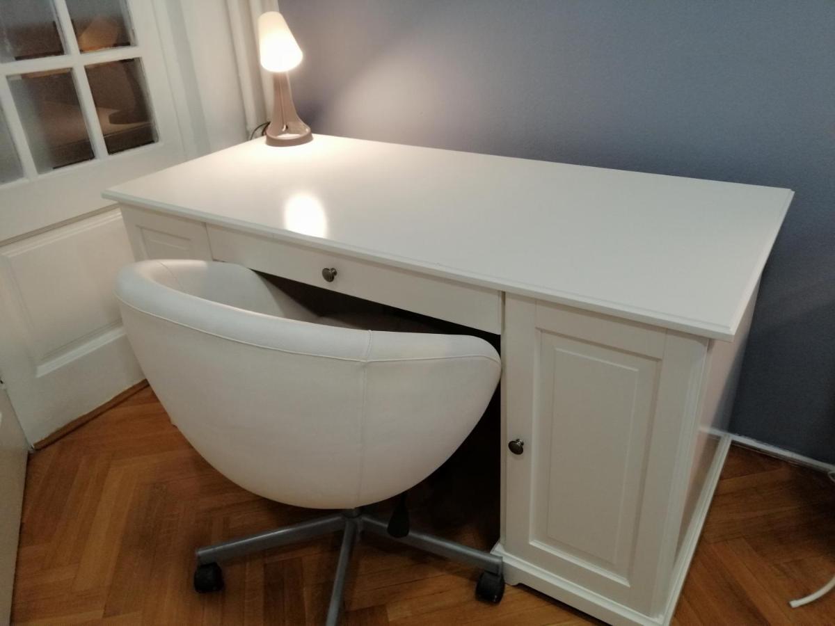 Filinhome Zmaj Jovina Suite Novi Sad Extérieur photo